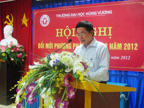 Hoi nghi doi moi phuong phap day hoc nam 2012