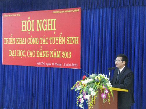 Hoi nghi trien khai cong tac tuyen sinh Dai hoc, Cao dang nam 2013