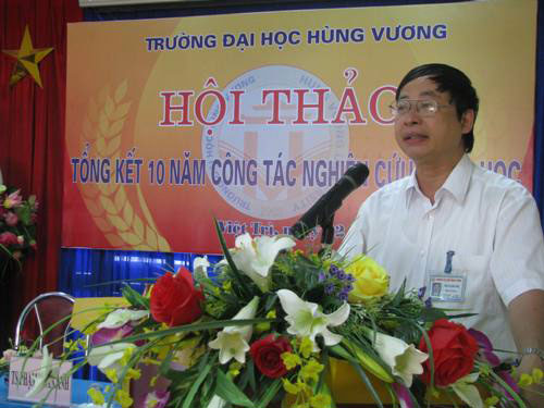 Truong Dai hoc Hung Vuong to chuc Hoi thao Tong ket 10 nam cong tac nghien cuu khoa hoc