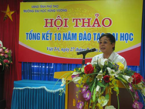 Truong Dai hoc Hung Vuong to chuc Hoi thao Tong ket 10 nam dao tao dai hoc